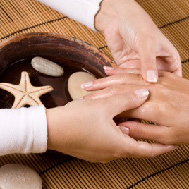 manicure Tarnów, pedicure Tarnów, spa dla nóg, spa dla dłoni, paznokcie hybrydowe, tipsy, paznokcie żelowe