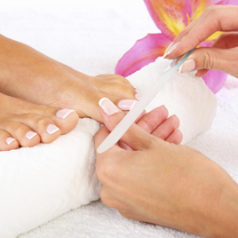 manicure Tarnów, pedicure Tarnów, spa dla nóg, spa dla dłoni, paznokcie hybrydowe, tipsy, paznokcie żelowe